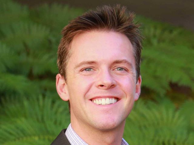 Photo of Scott Shell